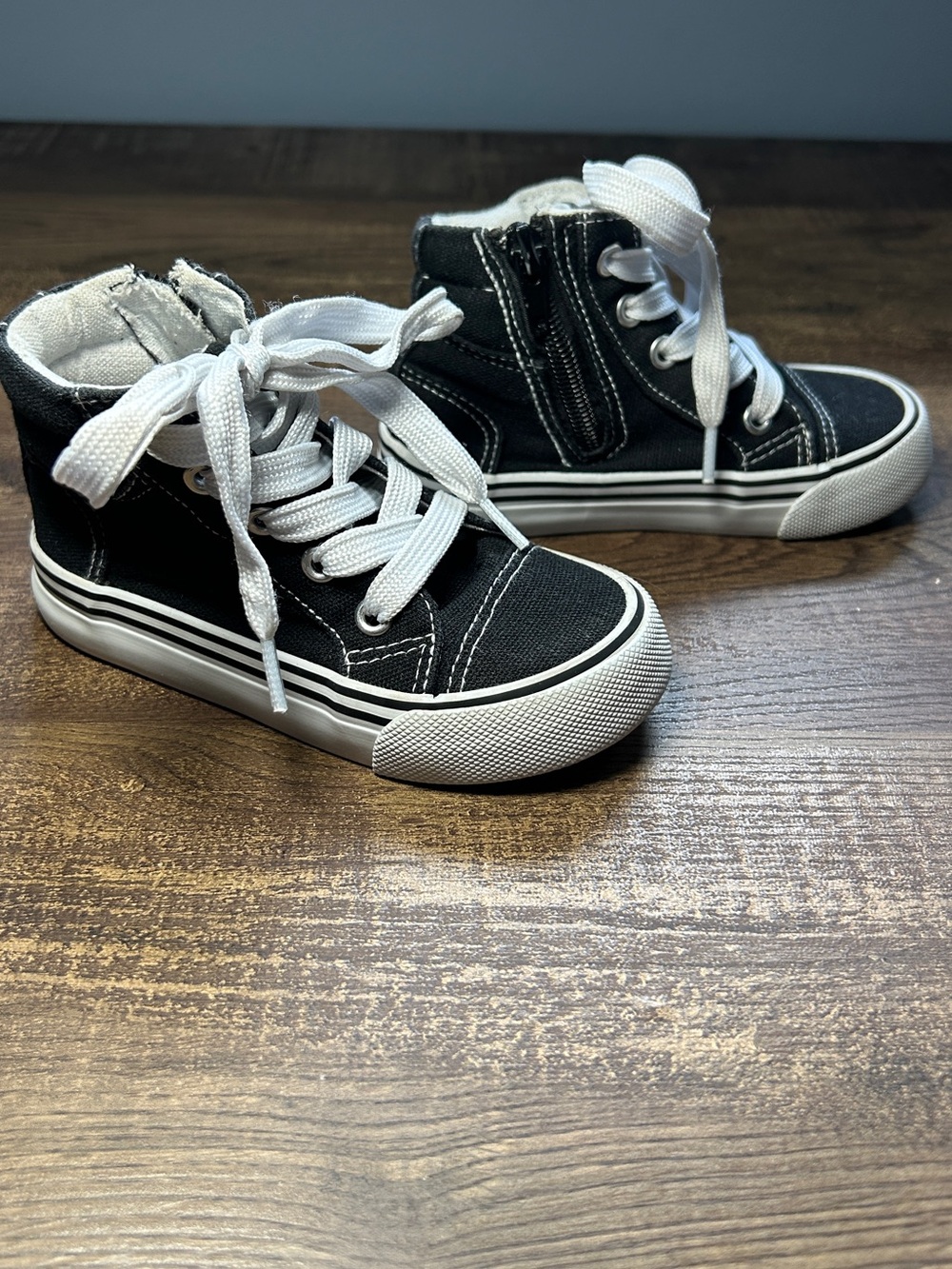 Tommy Bahama Kids Black and White High-Top Canvas Sneakers